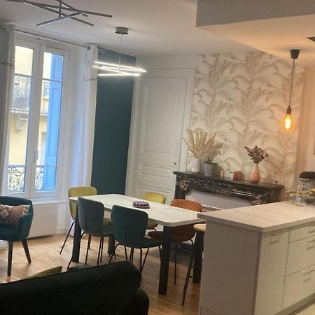 Chambre En Appartement Haussmannien En Centre Ville Сент-Этьен Экстерьер фото